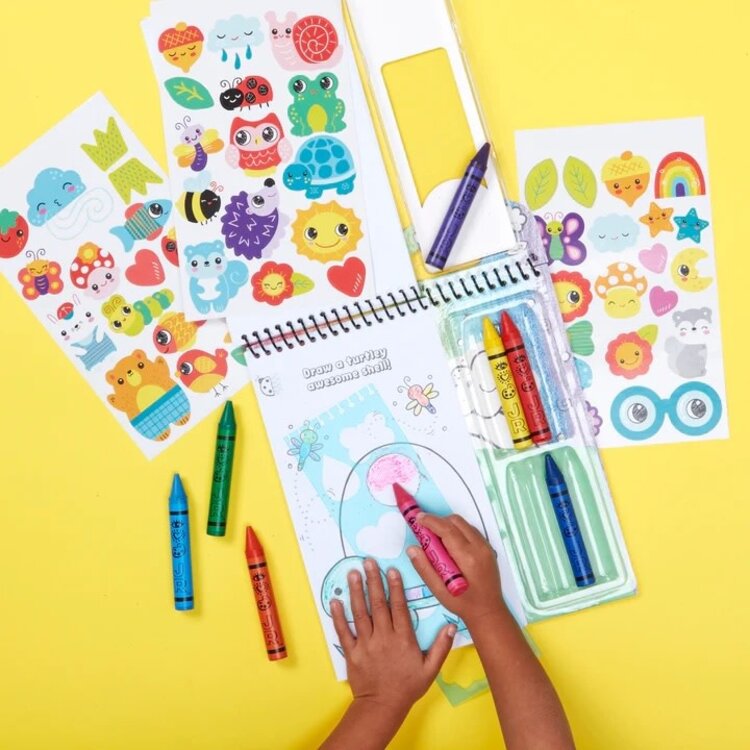 iHeartArt Art on the Go Cut N Create