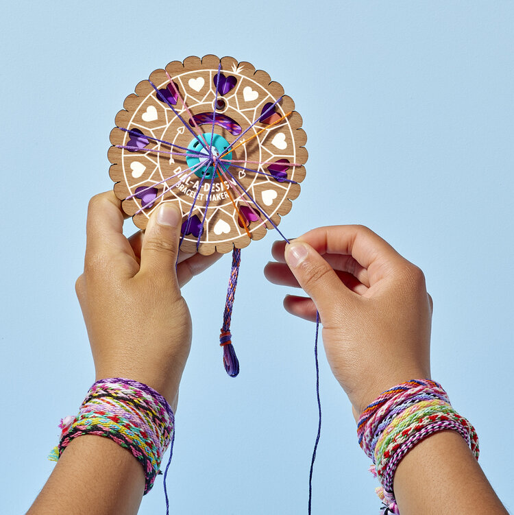 Dial-A-Design Bracelet Wheel