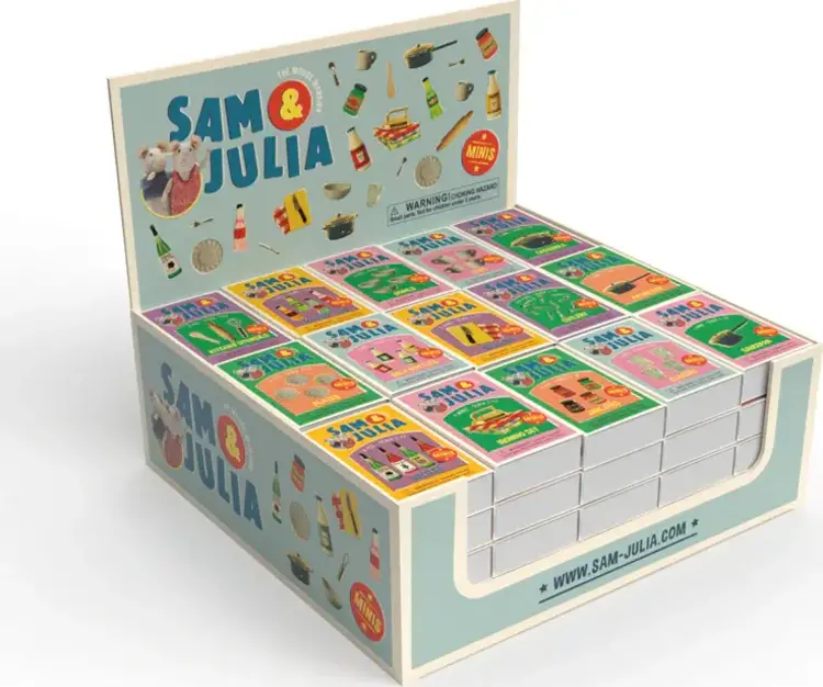 DAM SALE! Mini Matchboxes Sam and Julia Series 1