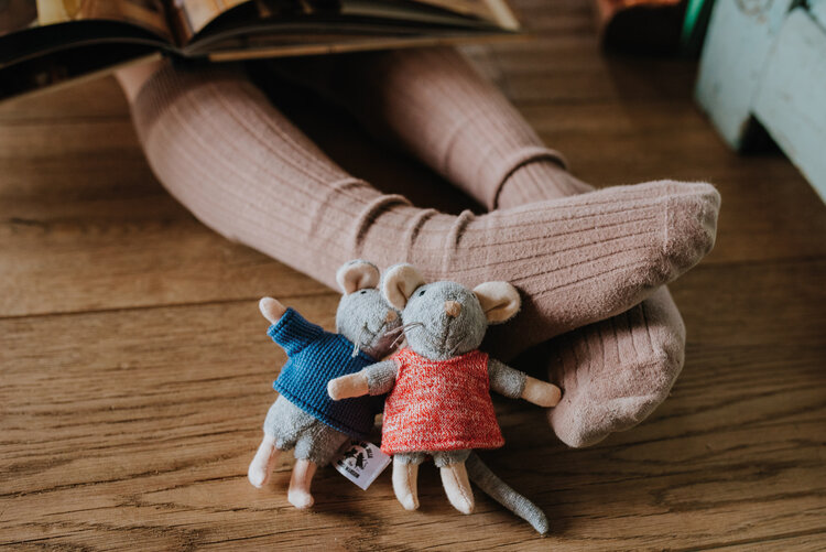 DAM Sam Plush Sam and Julia