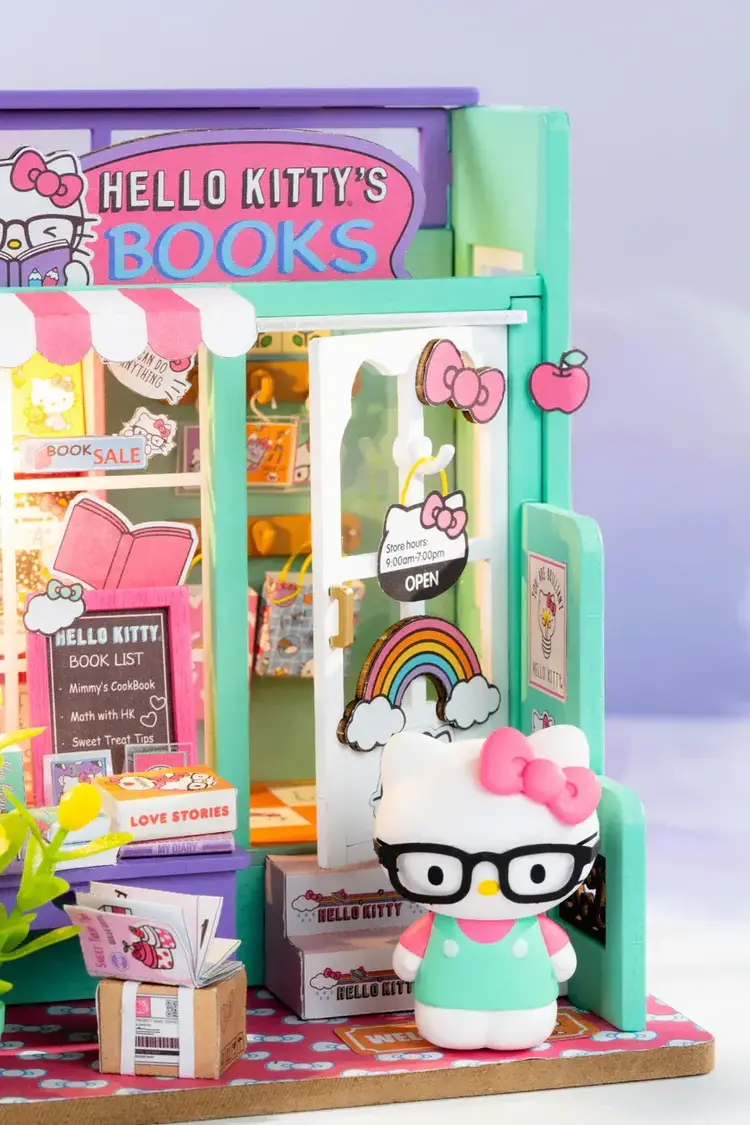 Hands Craft Hello Kitty Bookstore DIY Mini Bookstore