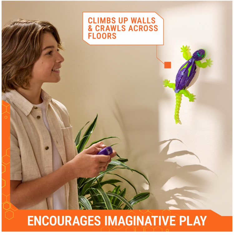 HEX BOTS Wall Crawler Glow-in-the-Dark Gecko