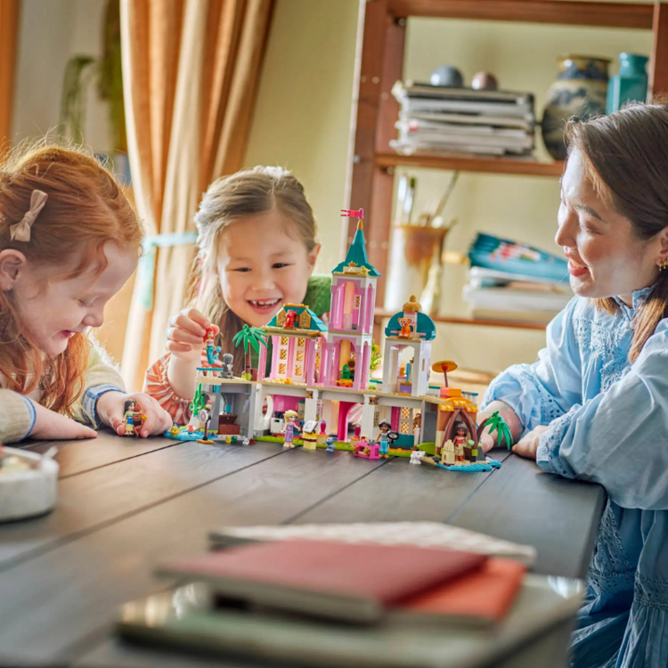 Princess Castle & Royal Pets Disney Princess LEGO