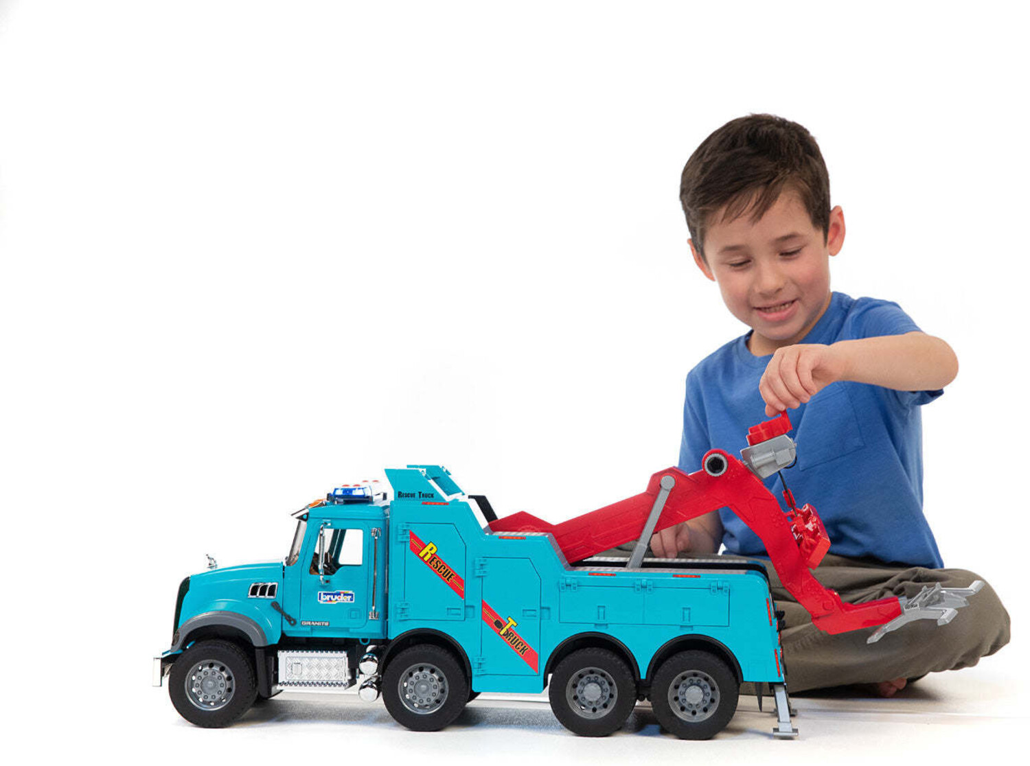MACK Granite Heavy Tow Truck Bruder - Mudpuddles Toys and Books