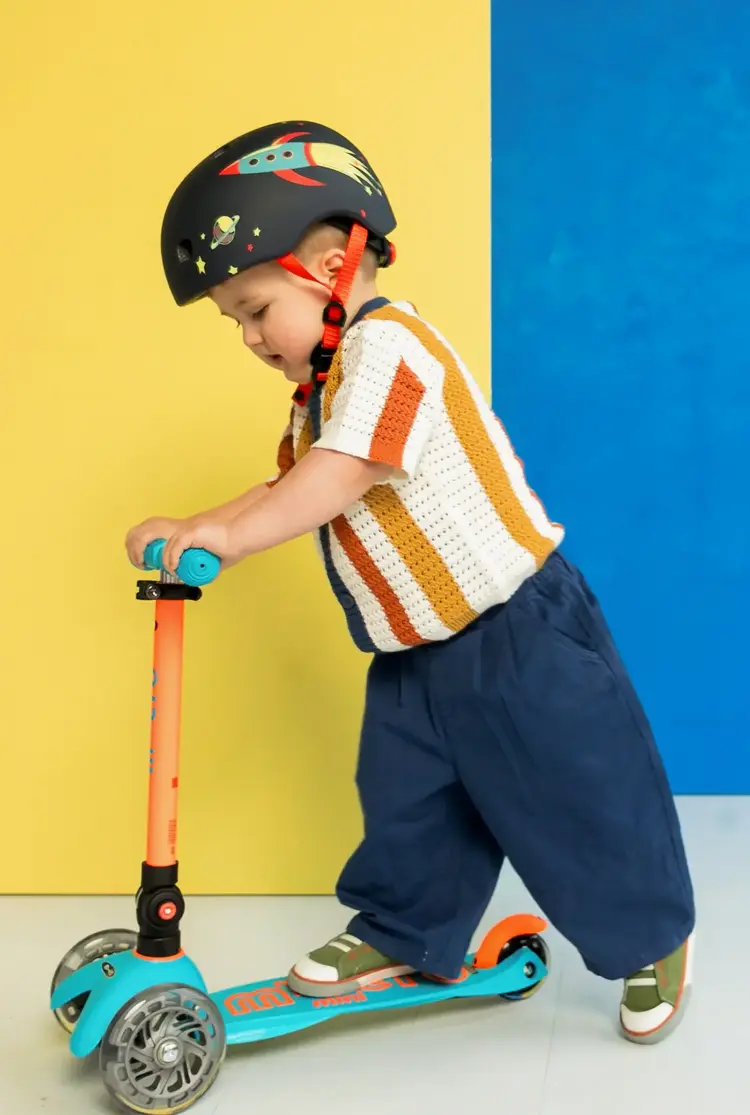 Mini Foldable LED Neon Sunset Orange/Aqua Micro Kickboard Scooter