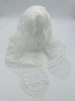 White Medallon Spanish Veil