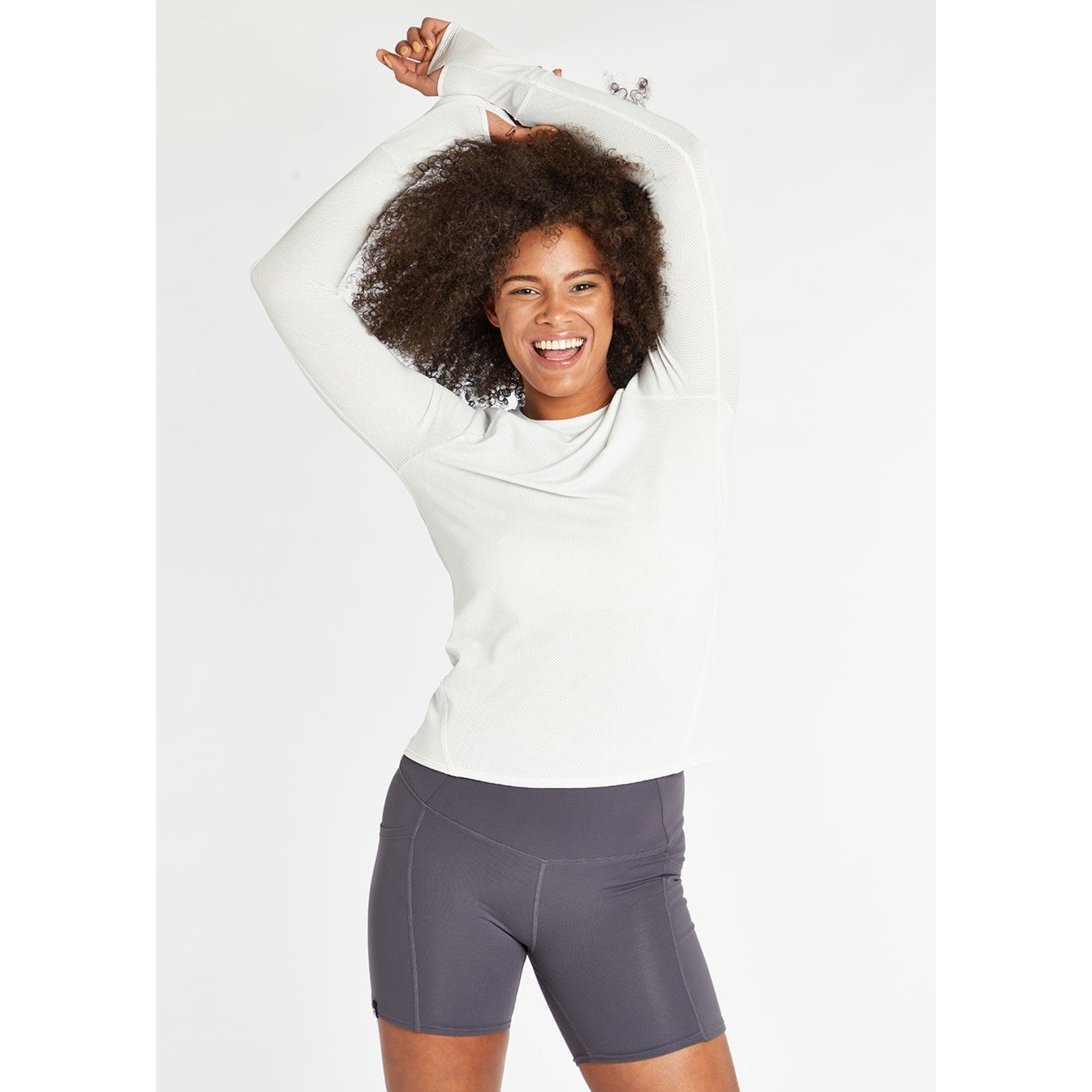 Oiselle Flyout Long Sleeve Women's - Runners' Edge