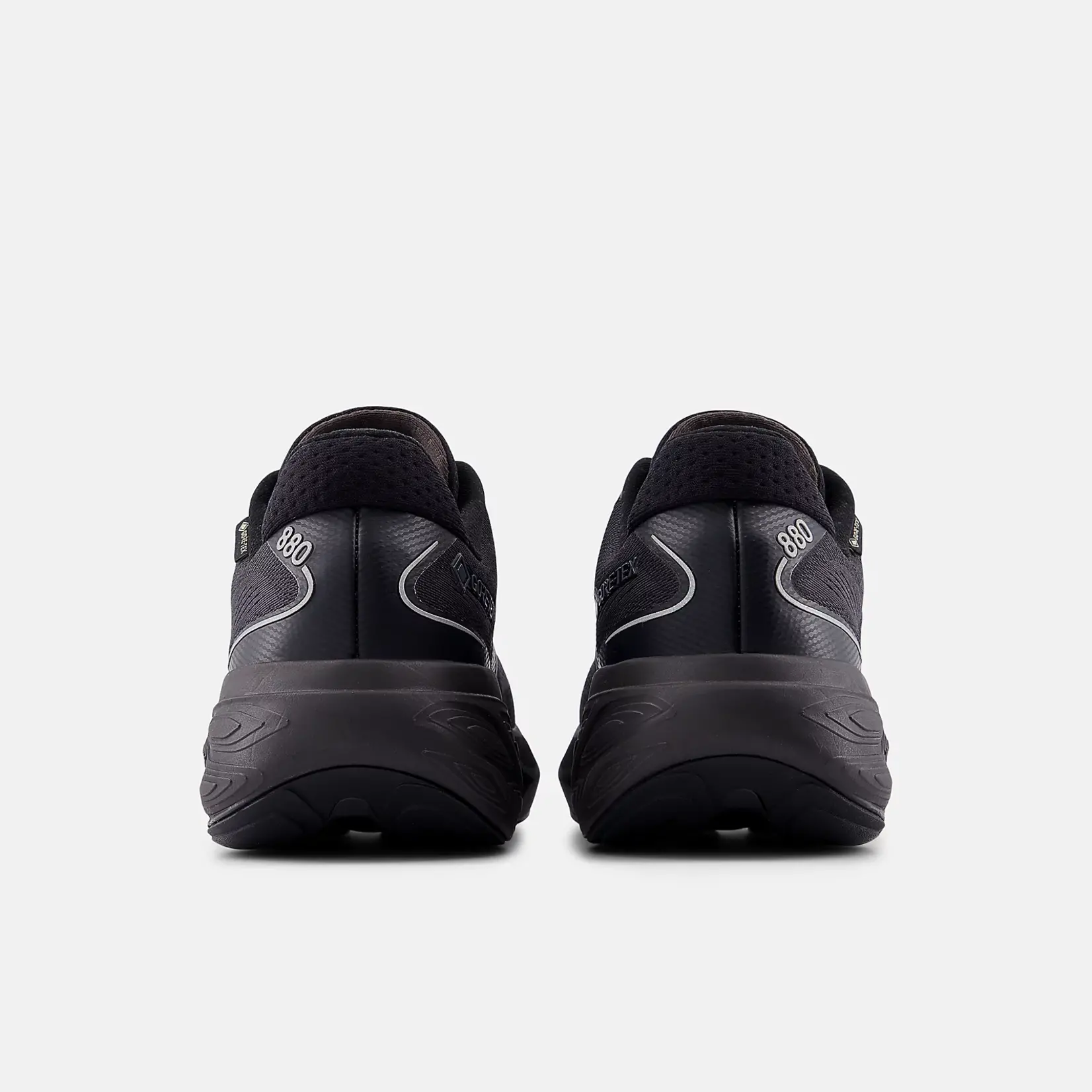 New Balance Fresh Foam X 880v15 Gore-Tex Men's
