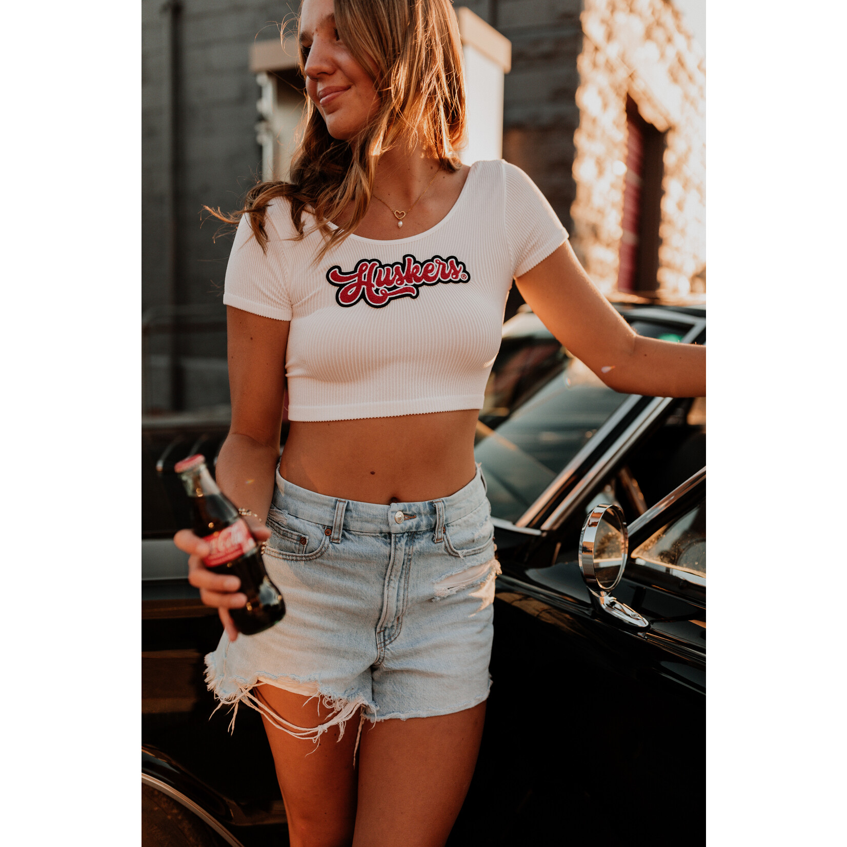 Huskers Cursive Criss Cross Tee