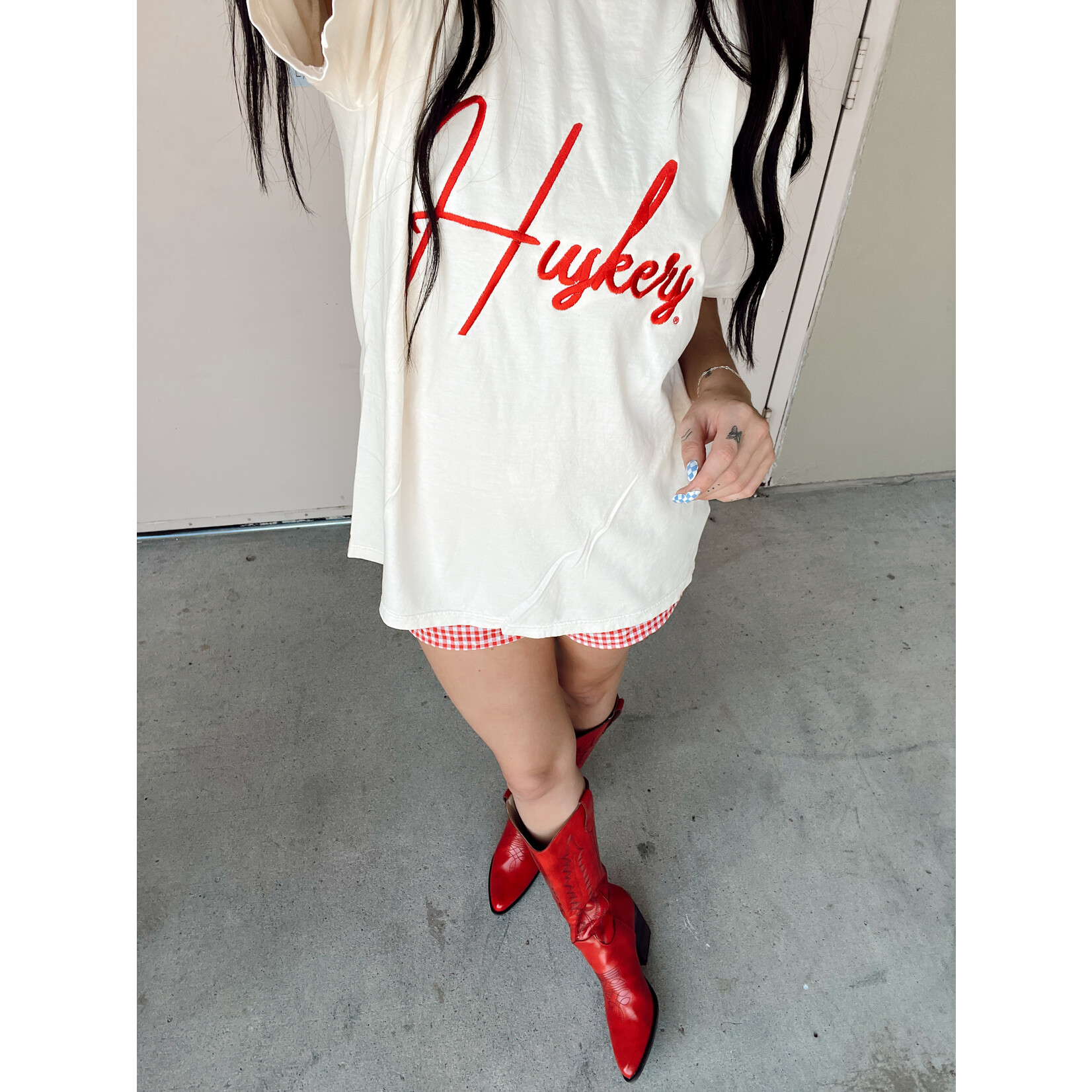 Huskers Cursive Embroidered Tee