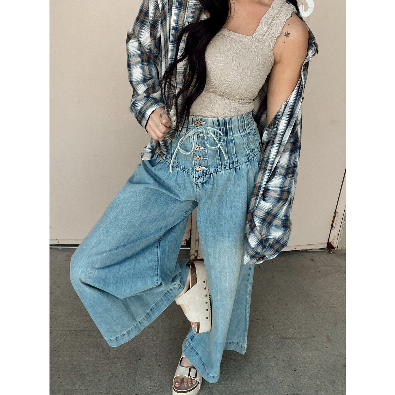 Wide Leg Drawstring Jeans