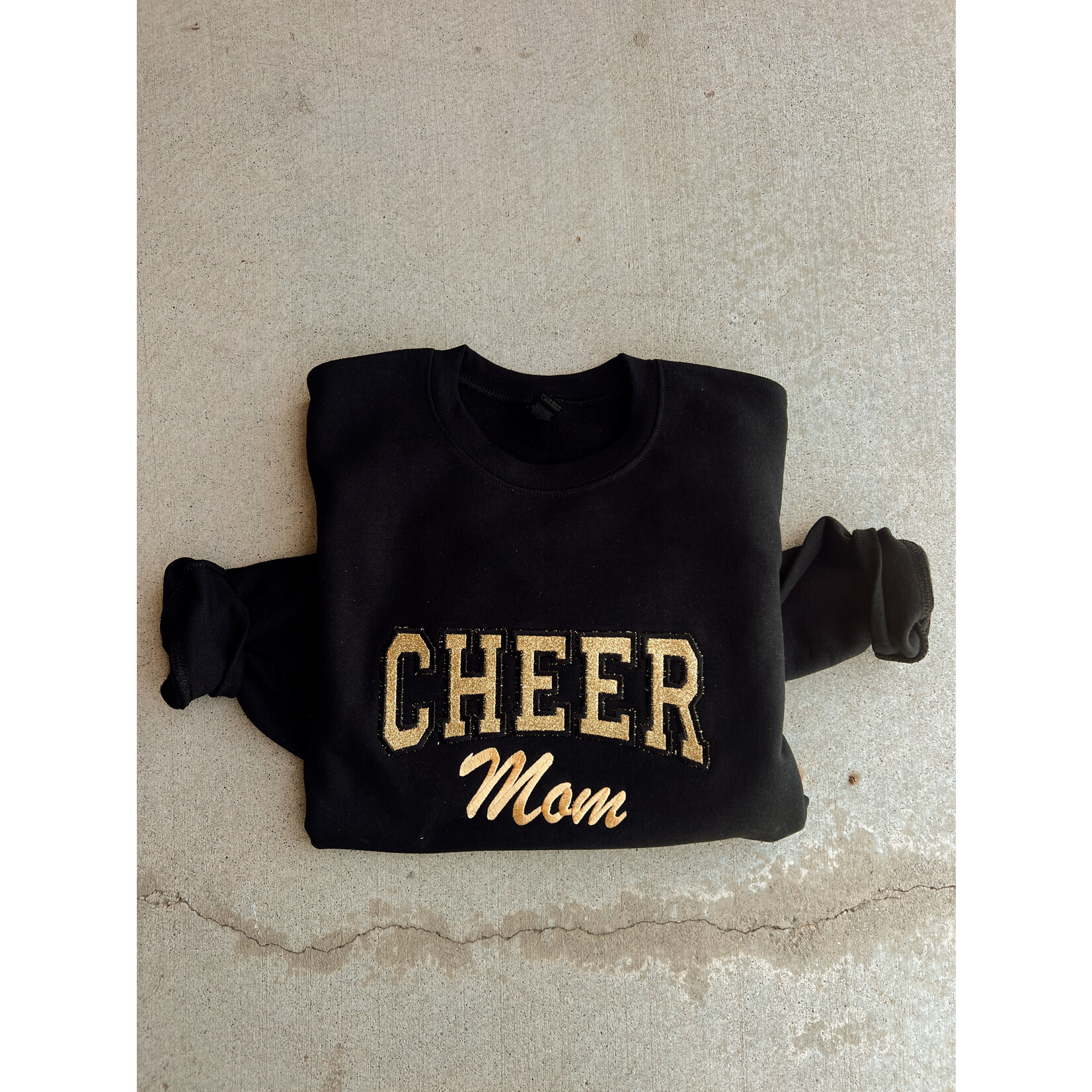 Gildan Cheer Mom Sparkle Emb. Crew