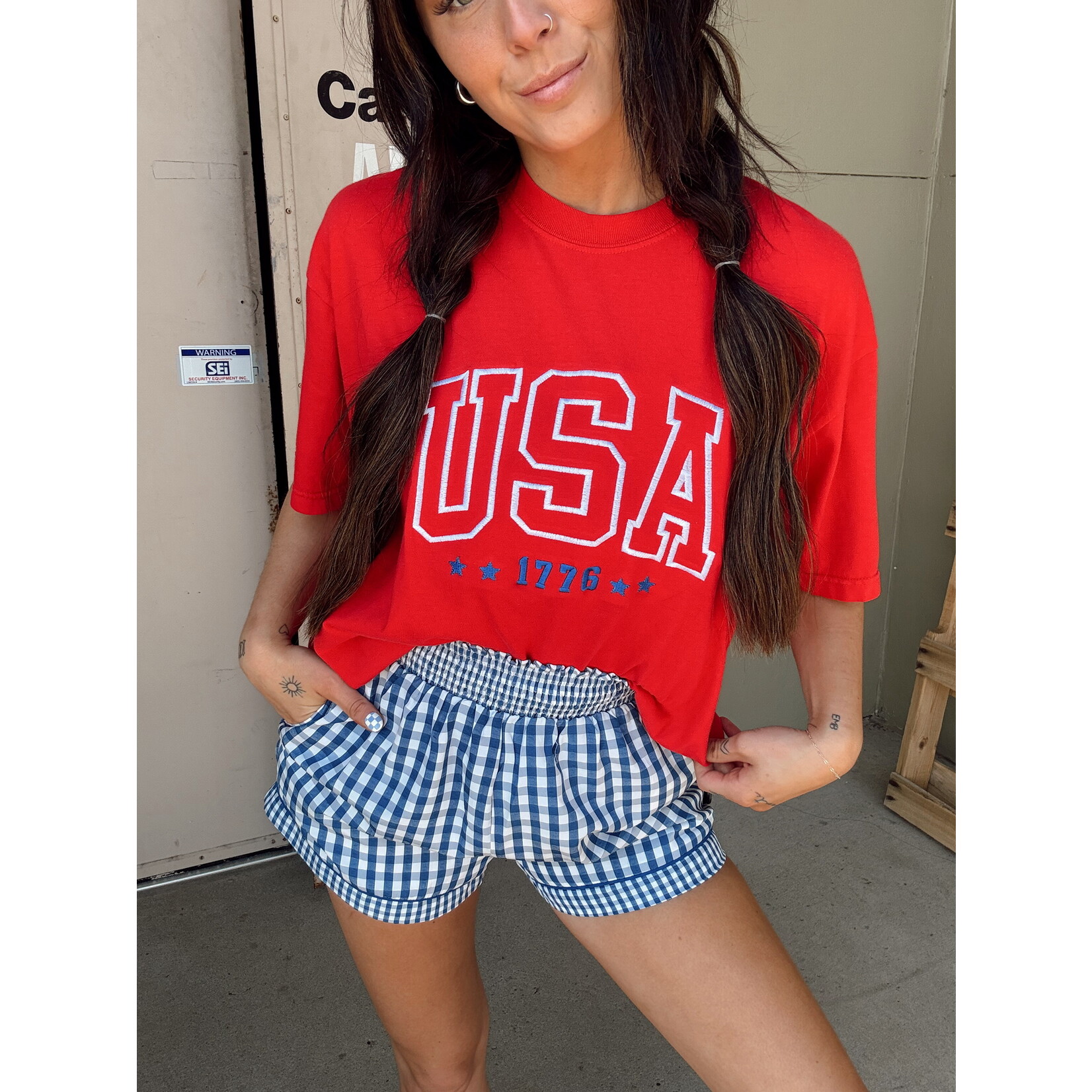 comfort colors USA 1776 Embroidered Tee