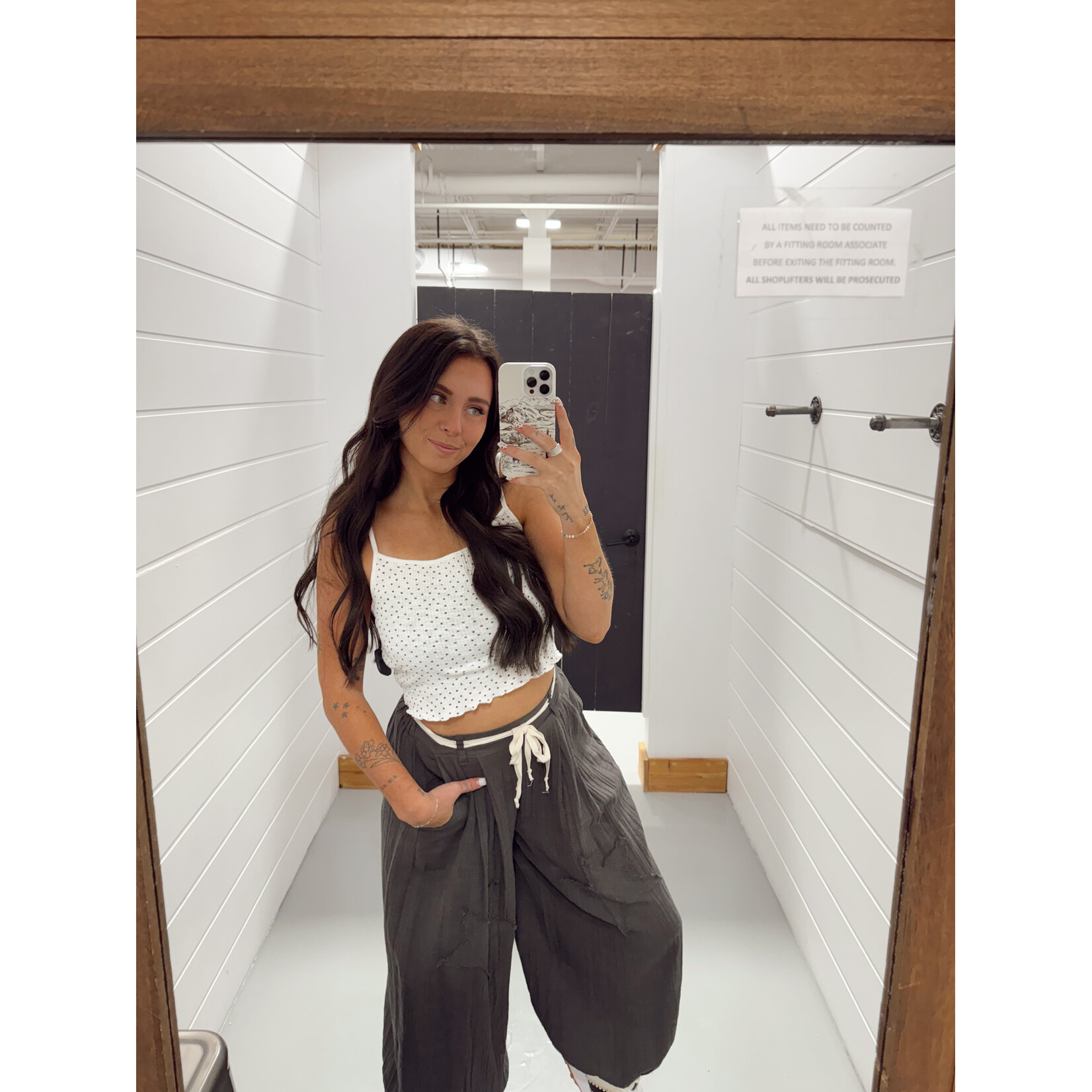 Star Patch Linen Joggers