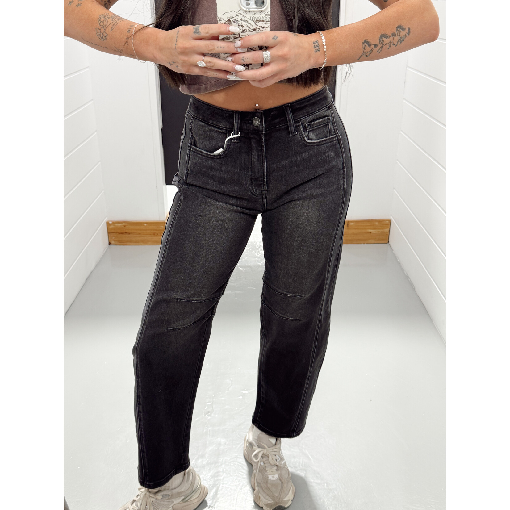 High Rise Black Barrel