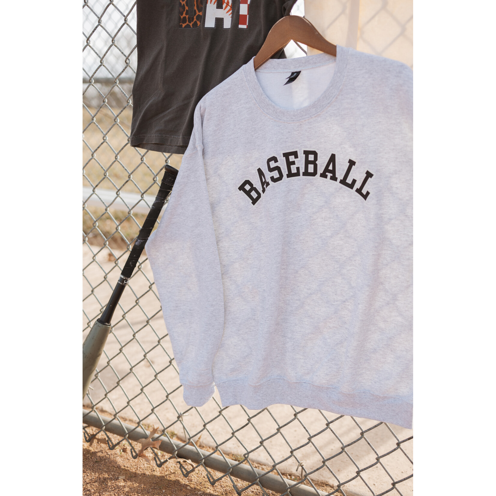 Gildan Baseball/Softball Arch Crew