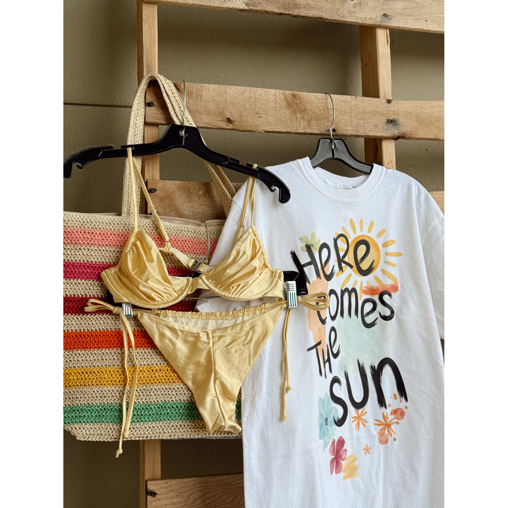 comfort colors Here Comes The Sun Tee