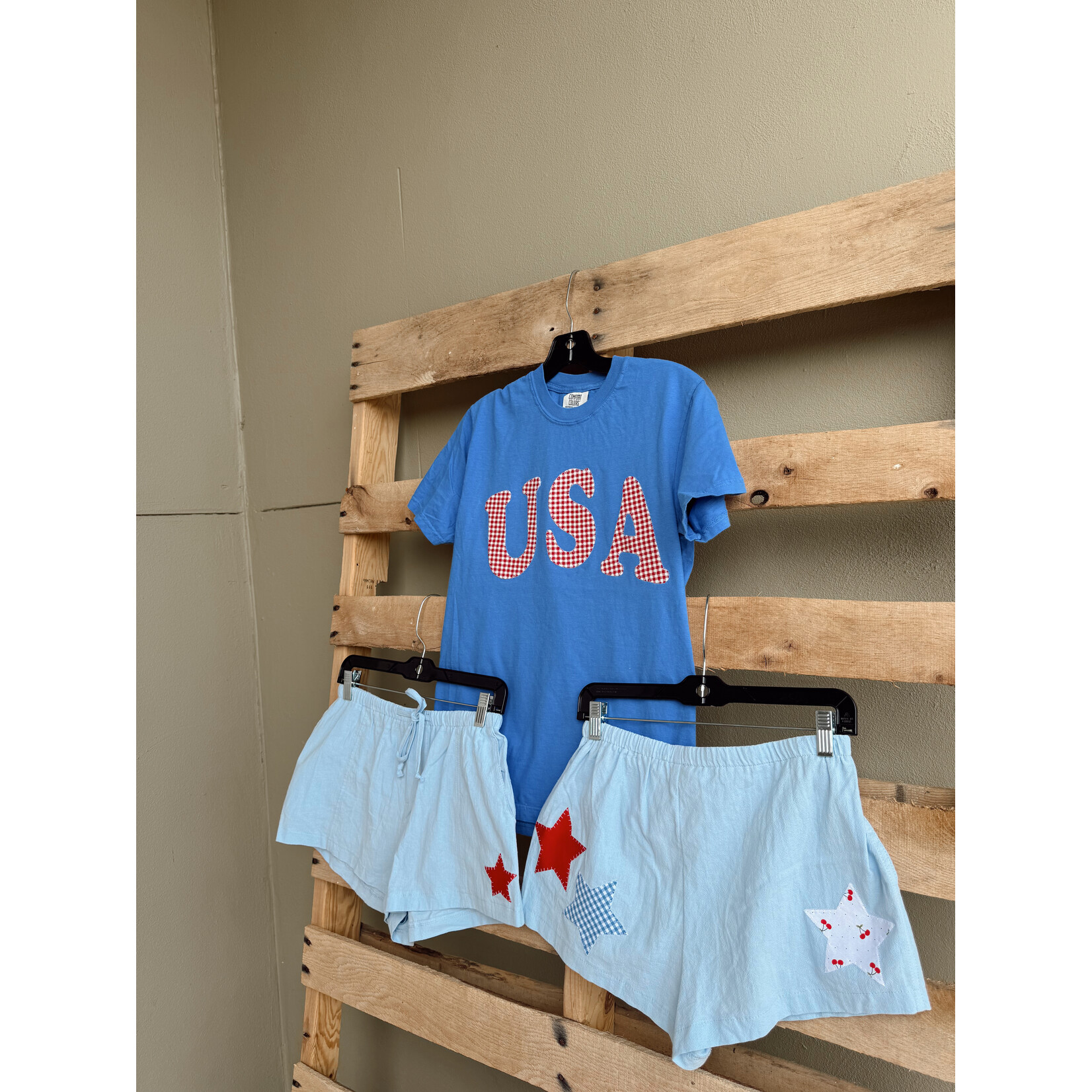 Star Patchwork Sewn Linen Shorts