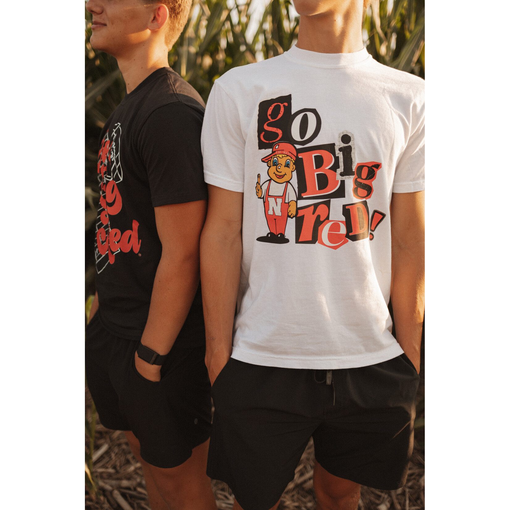 comfort colors Go Big Red Mag Cut Out Tee