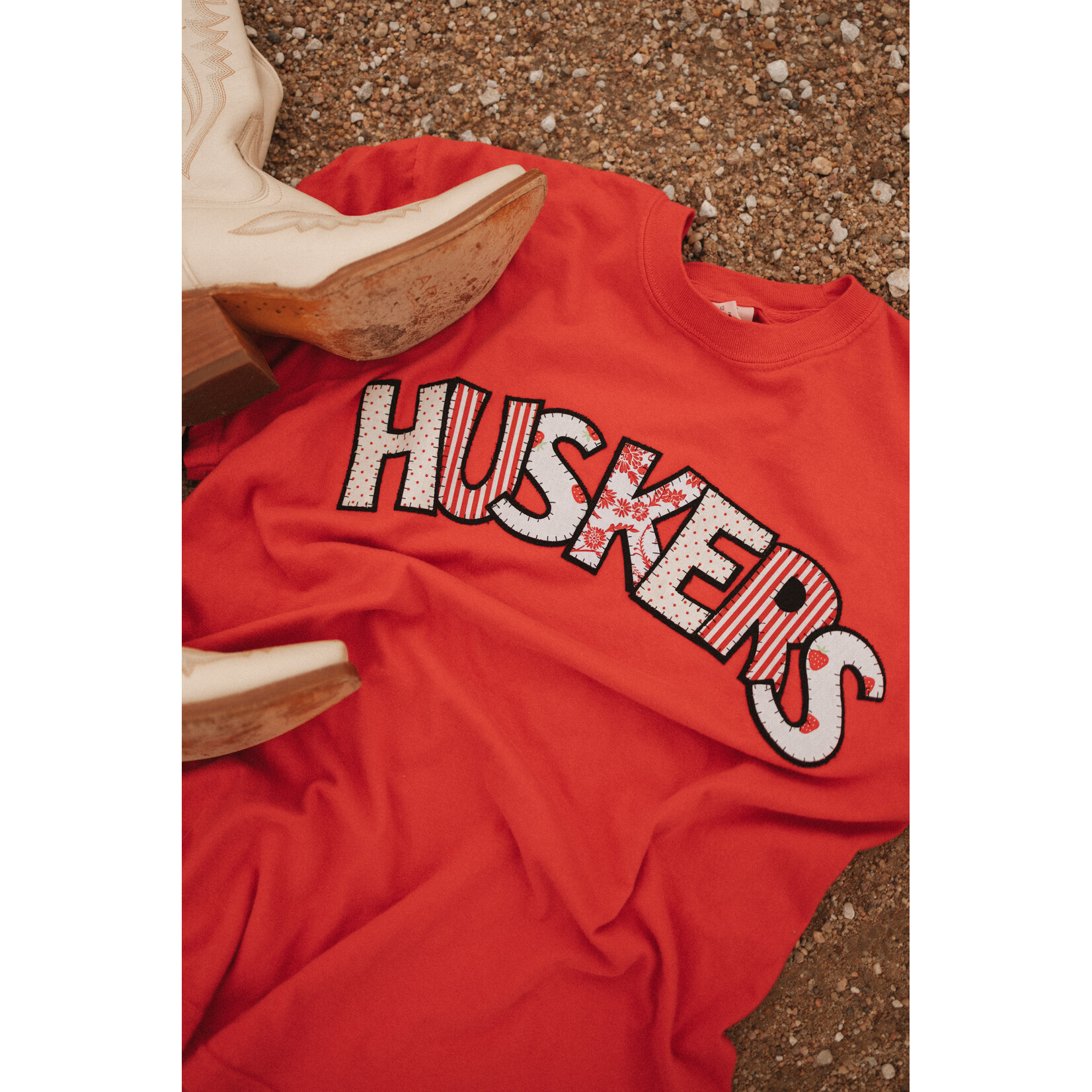 comfort colors Huskers Sewn Patchwork Backed Tee