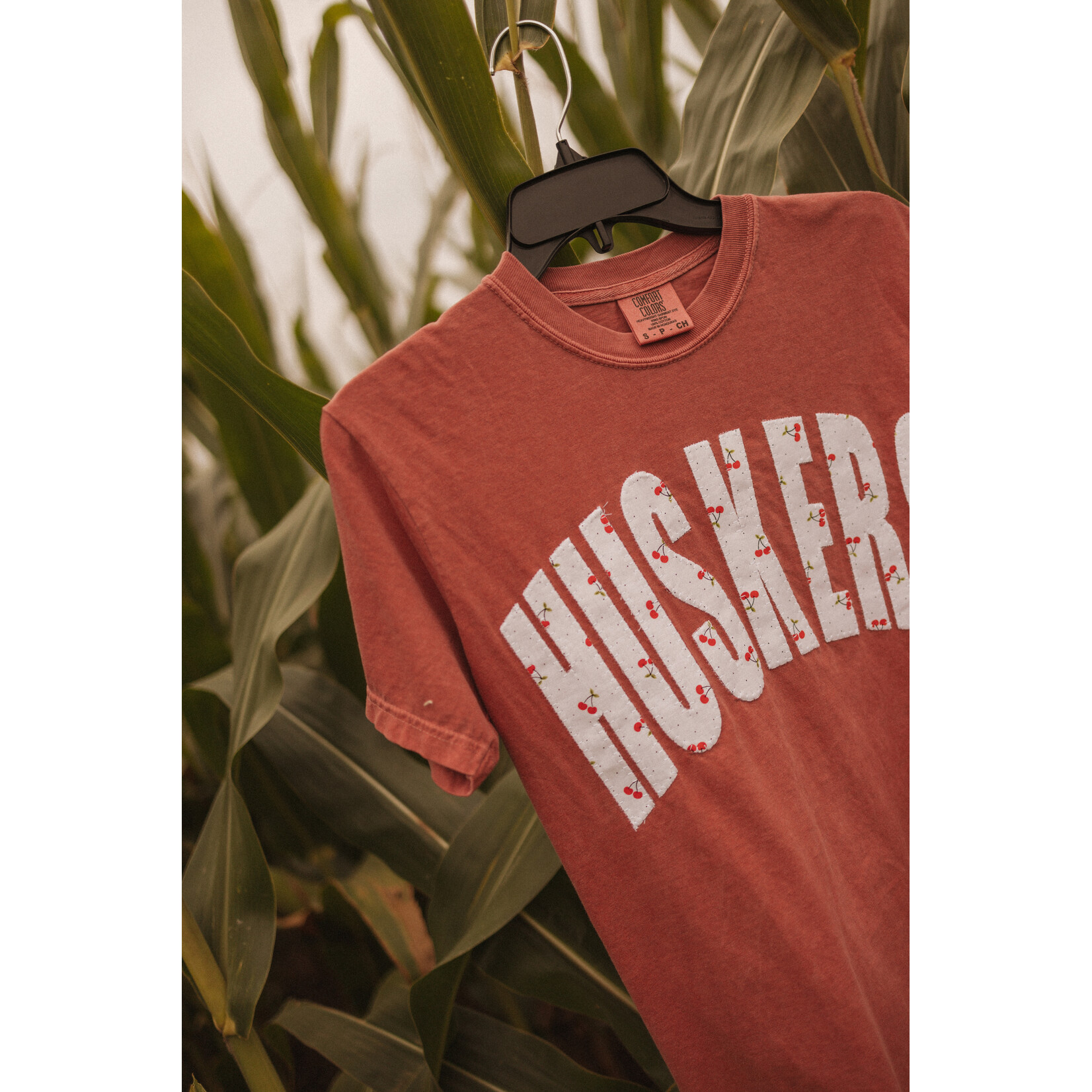 comfort colors Huskers Cherry Sewn Tee