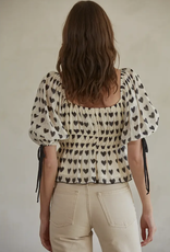 BY TOGETHER HEART PRINT PULLOVER TOP CREAM/BLACK