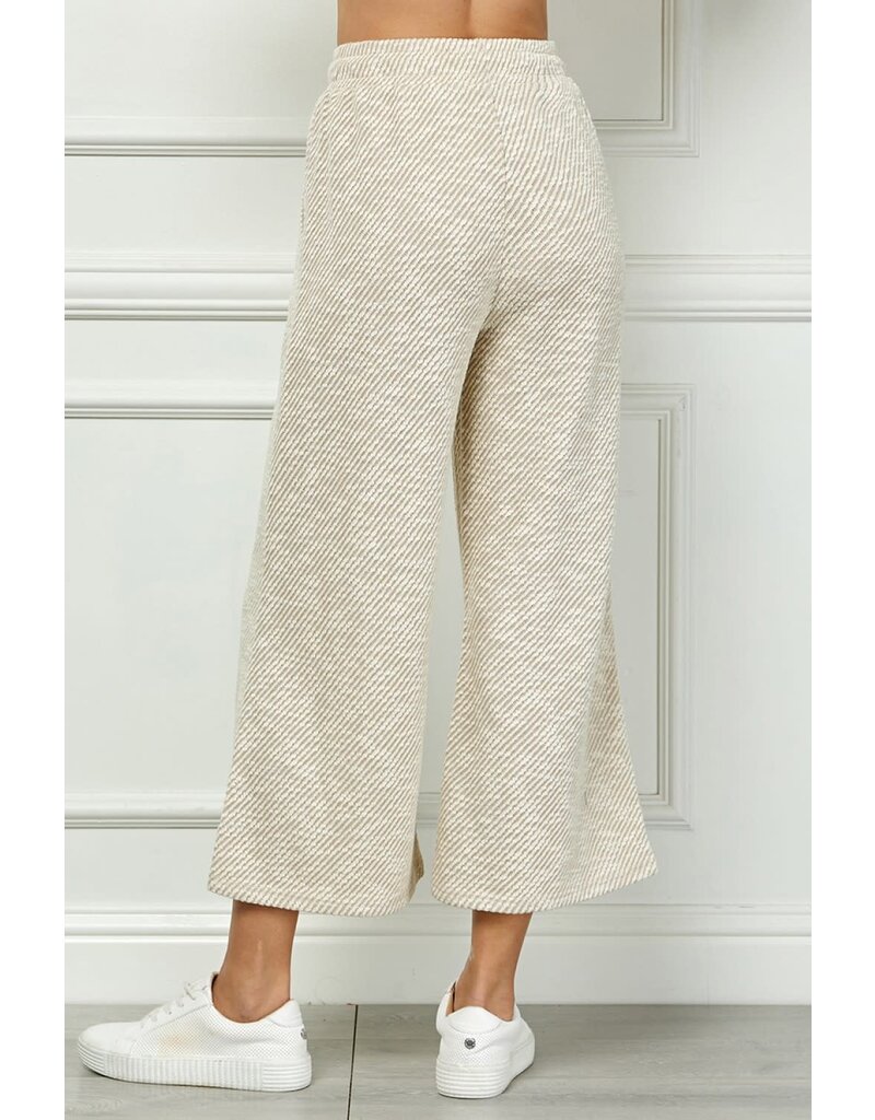 SEE AND BE SEEN DIAGONAL STRIPED CROPPED PANTS