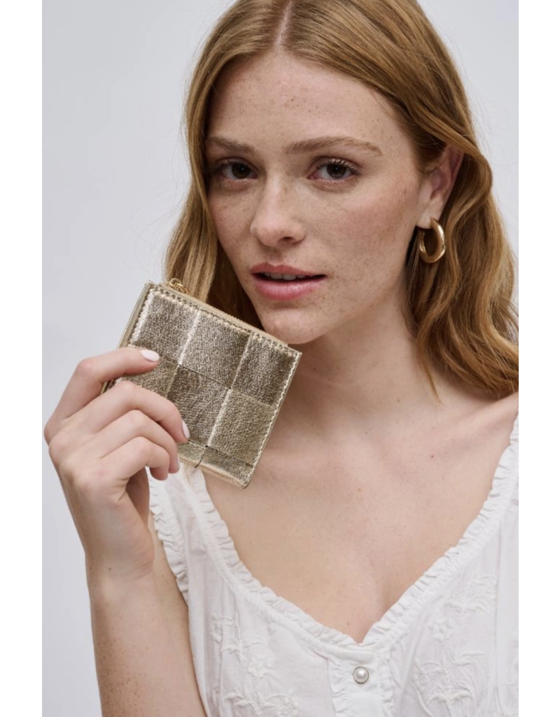 URBAN EXPRESSIONS AMELIE WOVEN CARD HOLDER