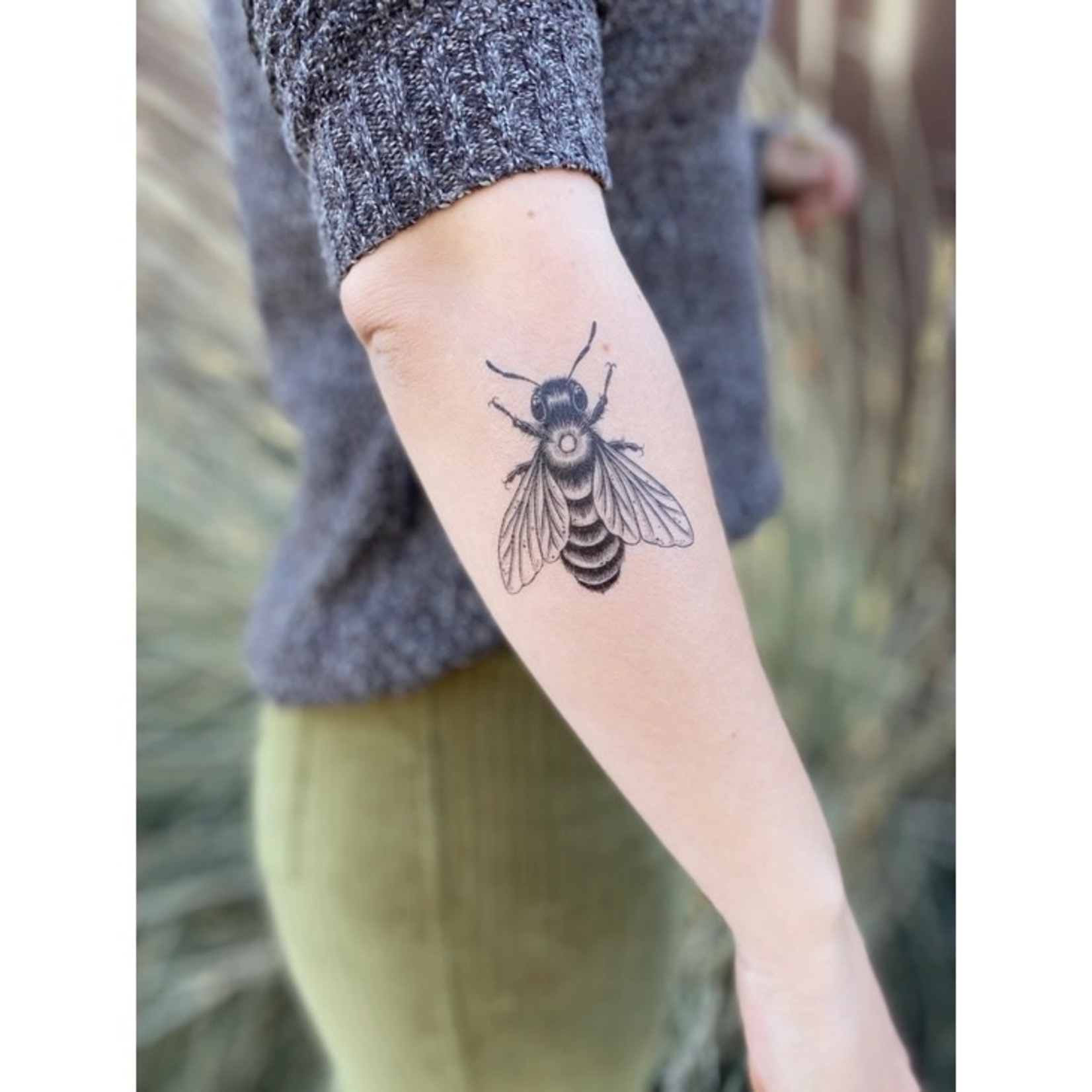 Nature Tats Big Bee Temporary Tattoo