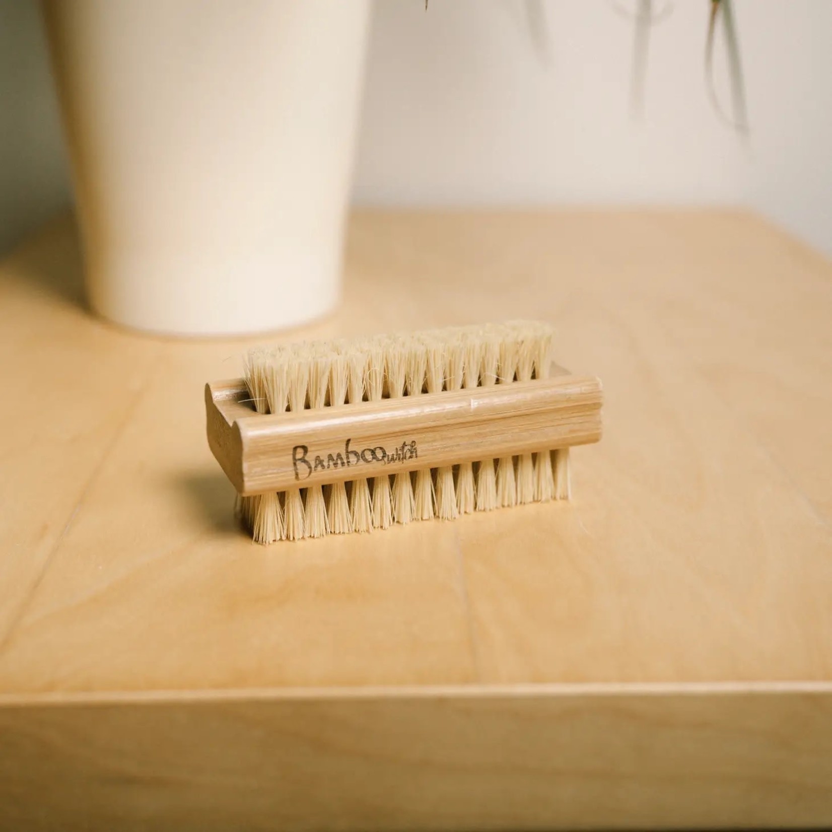 Bamboo Switch Bamboo Nail Brush