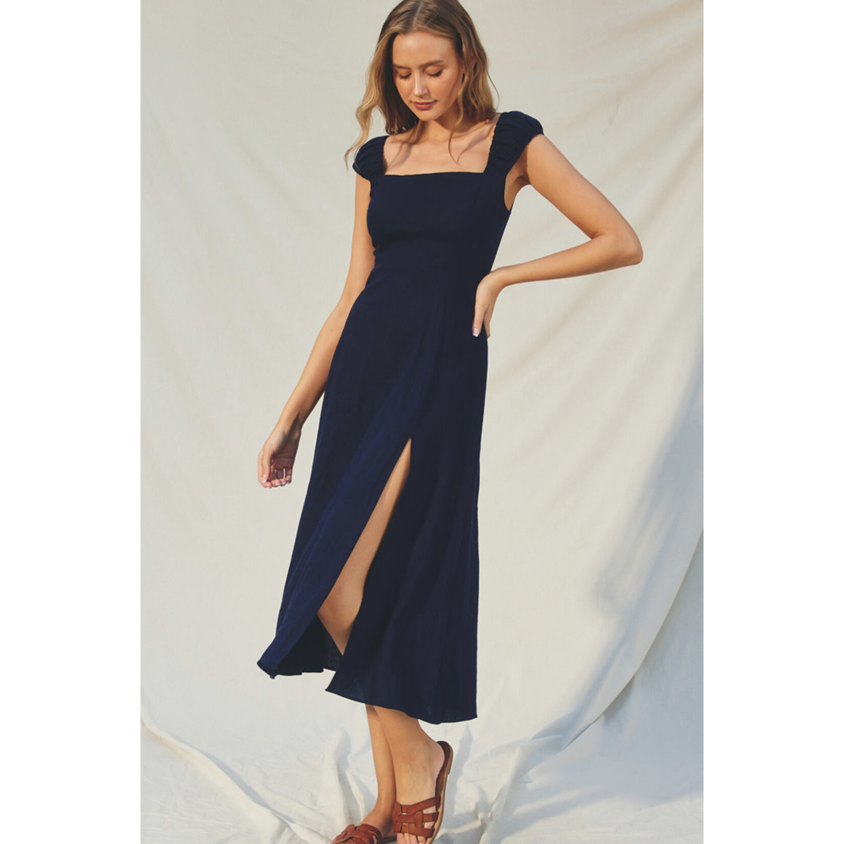 Elizabeth Breezy Midi Dress