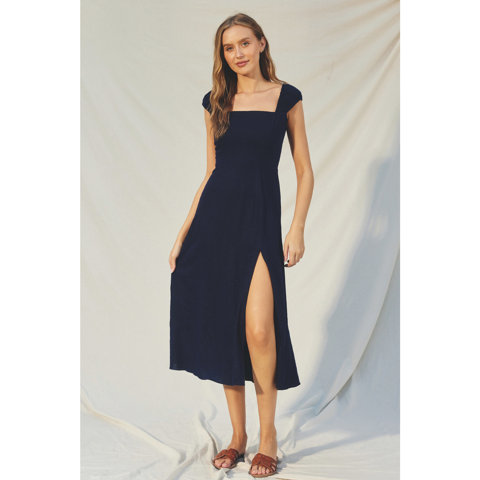 Elizabeth Breezy Midi Dress