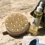 beauty by earth Dry Brush for Skin Brushing + Lymphatic Movement: Round by Beauty by Earth