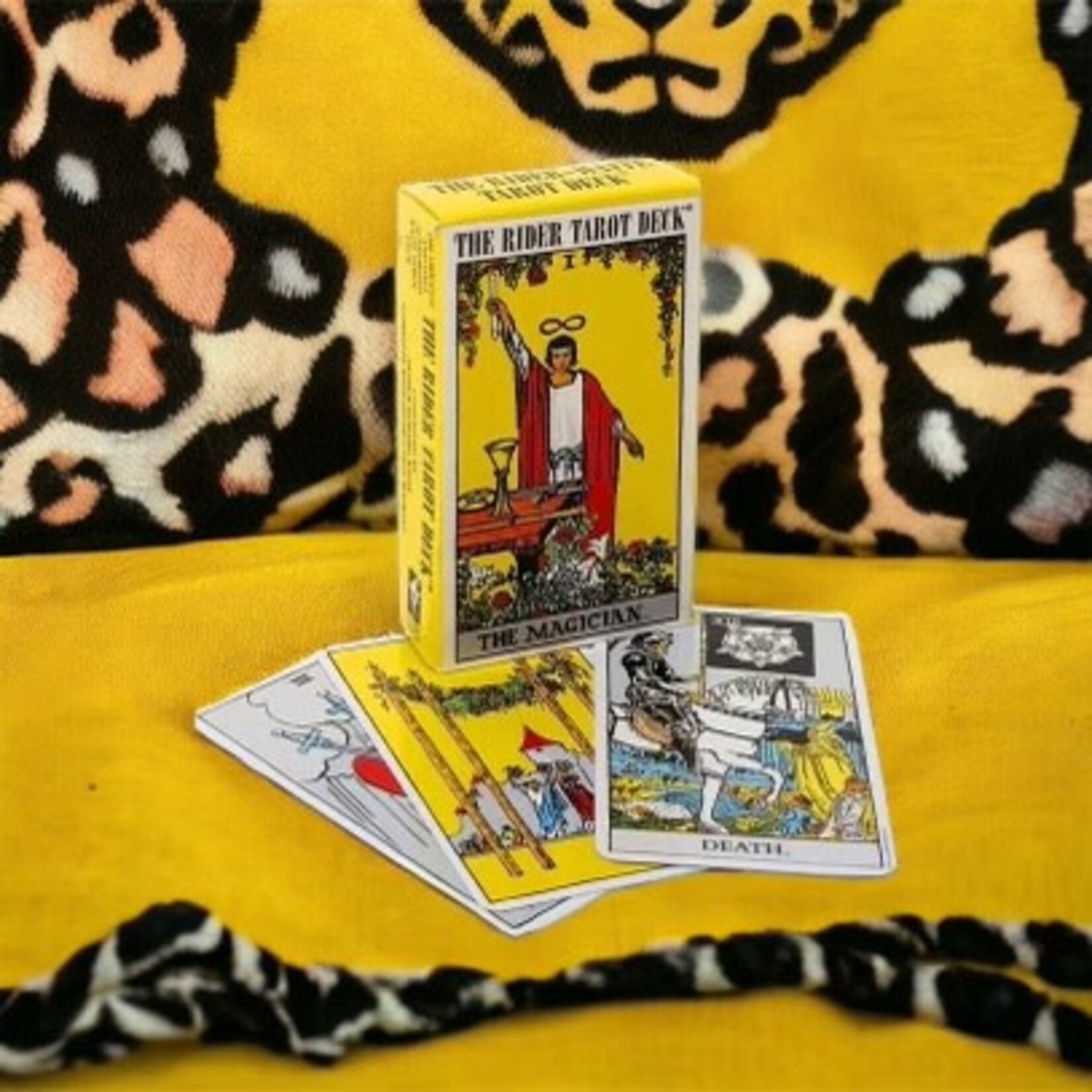 Earth Commons Rider-Waite Tarot Deck - English