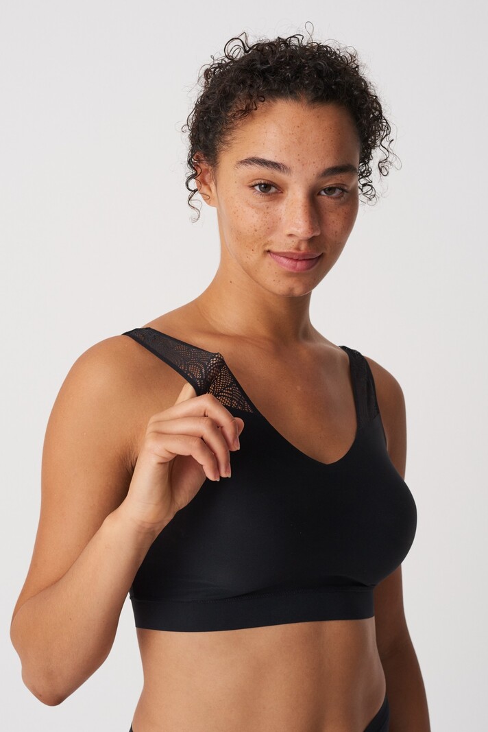 Chantelle SoftStretch Padded Top with Lace - Black