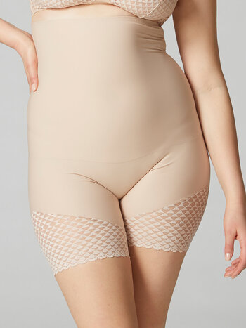 Chantelle 10U4 Smooth Comfort High Waist Mid-Thigh Light Shaping Short -  Allure Intimate Apparel