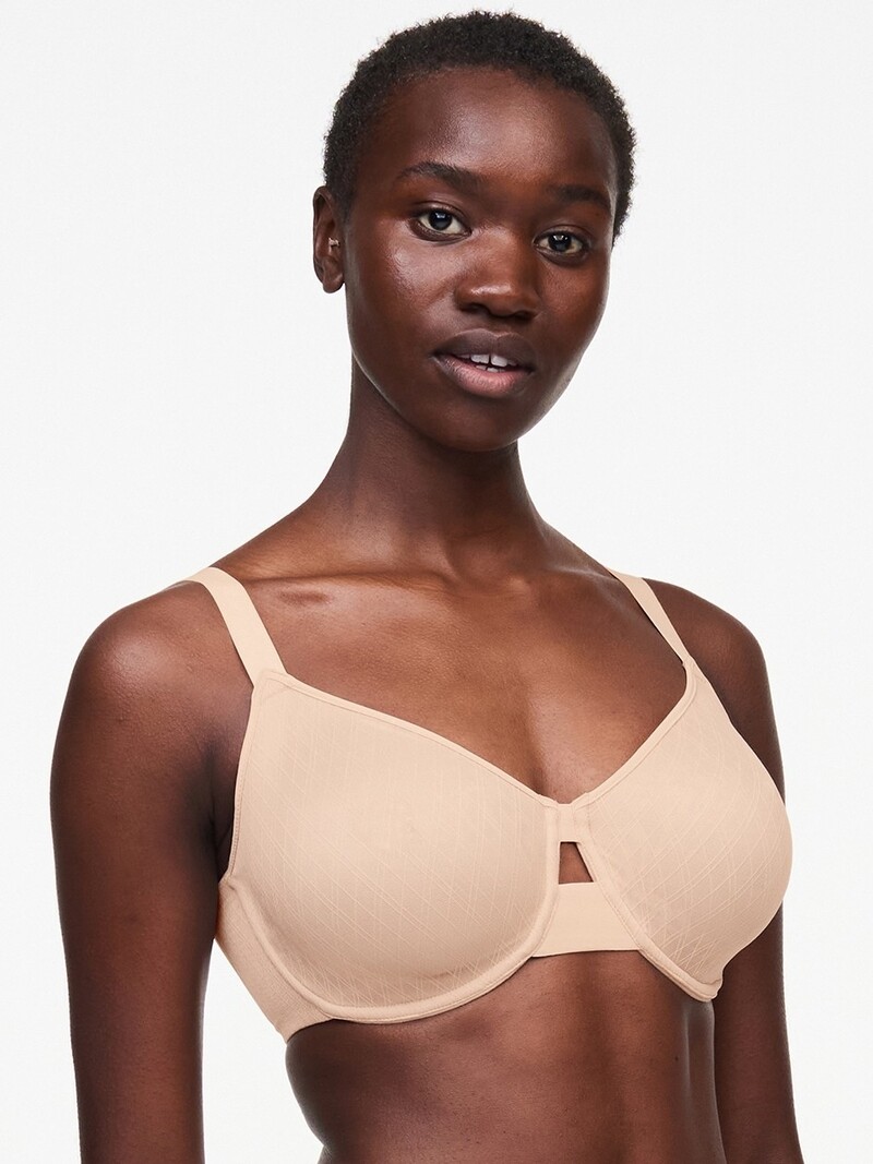 Chantelle 11N1 Smooth Lines Back Smoothing Minimizing Bra - Nude Blush -  Allure Intimate Apparel