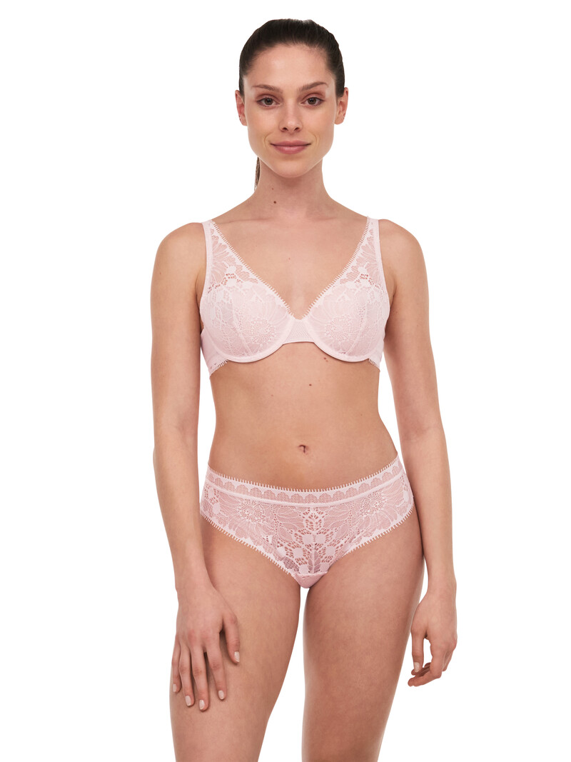 Chantelle Day to Night Lace Plunge Underwire Bra - Porcelain Pink