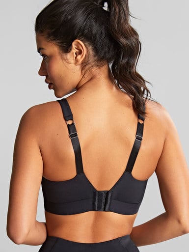 Comparing a 32FF with 32G in Panache Sport Sports Bra (5021