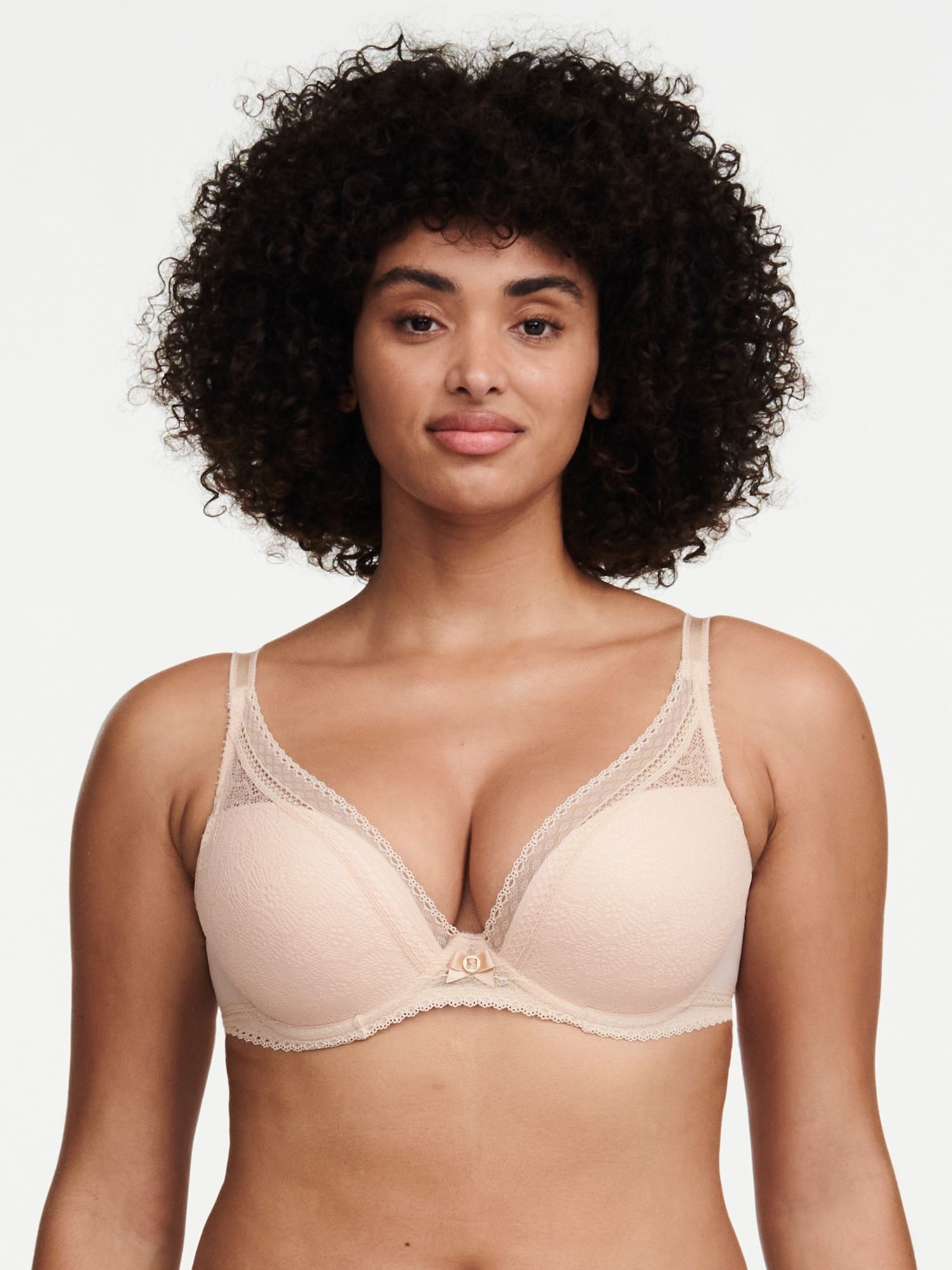 Chantelle Festivite Lace Plunge Underwire Bra