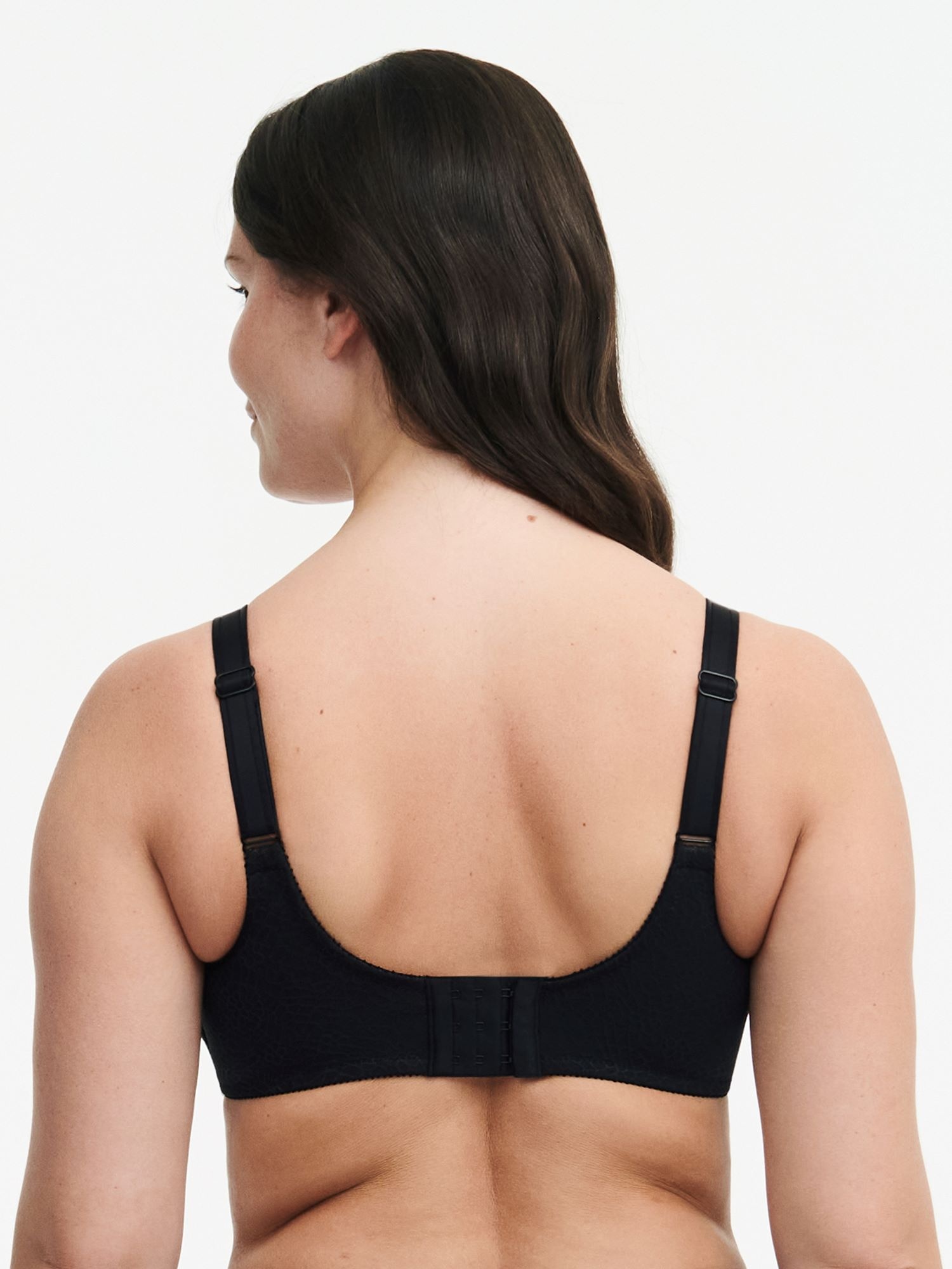 Chantelle C Magnifique Seamless Unlined Underwire Minimizer