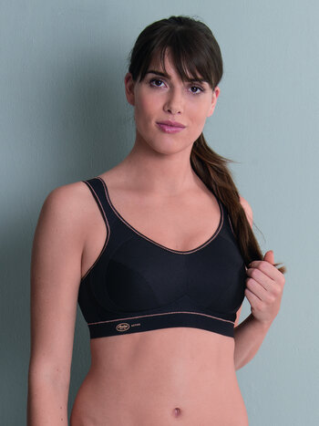 Chantelle Extreme Control Wireless Sports Bra
