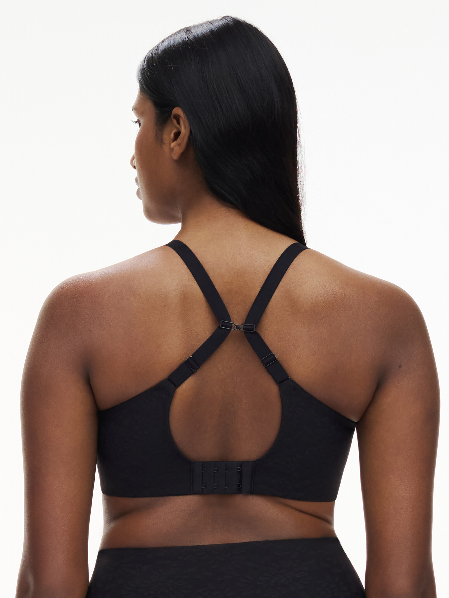Chantelle Comfort Chic Back Smoothing Underwire T-Shirt Bra
