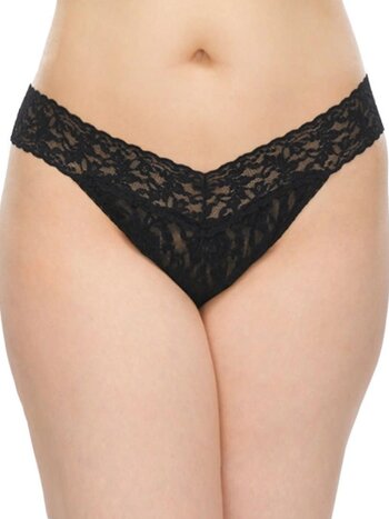 Hanky Panky Rolled Plus Size Signature Lace Original Rise Thong