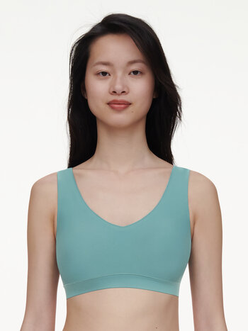 Chantelle SoftStretch Padded V-Neck Fashion Bra