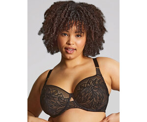 sculptresse-sophia-full-cup-