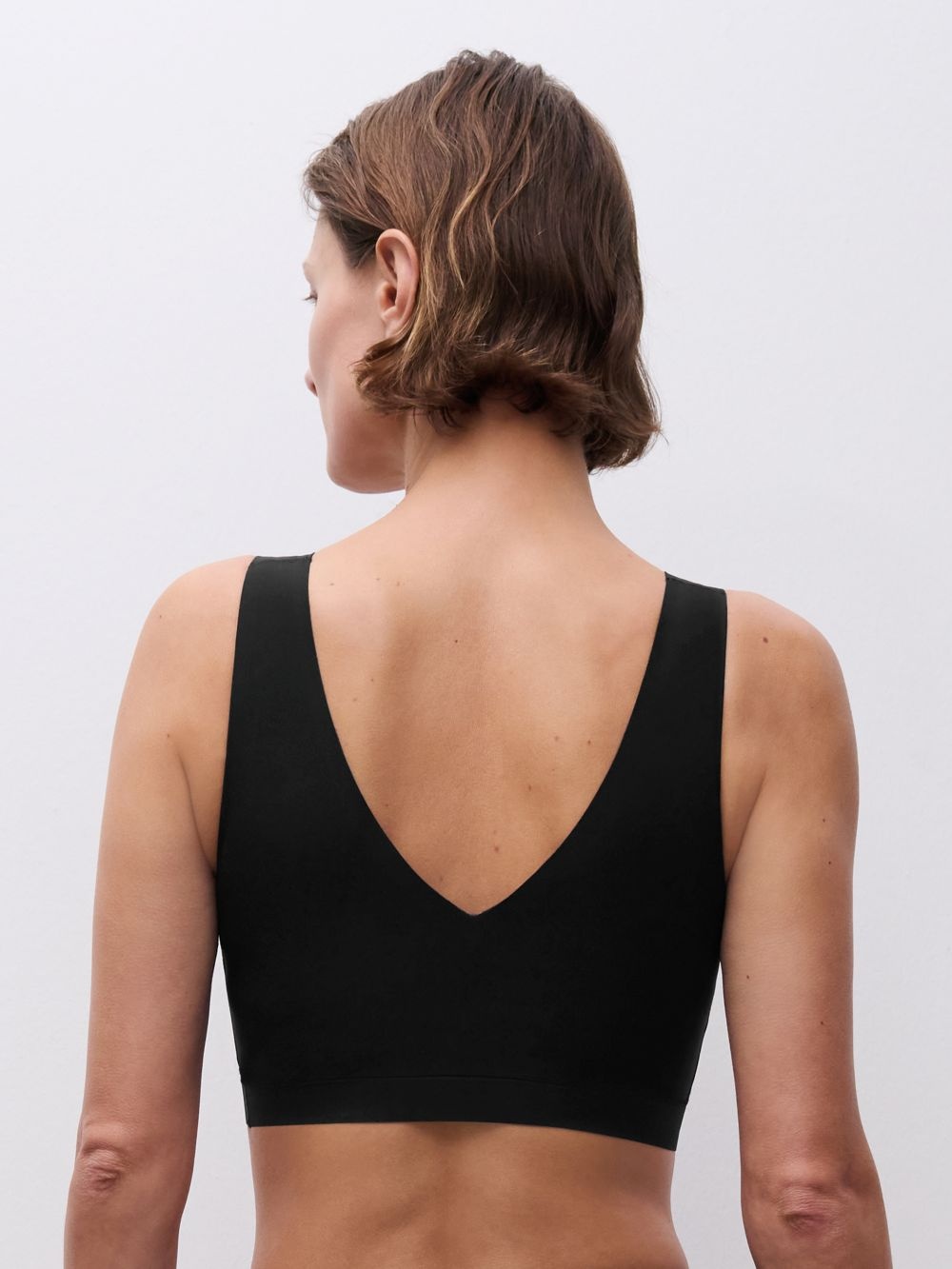 Chantelle SoftStretch Padded V-Neck Bra