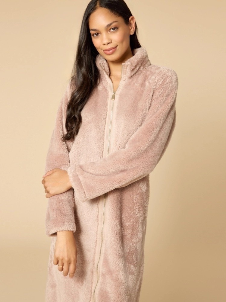 Softies DreamPlush Zip Robe