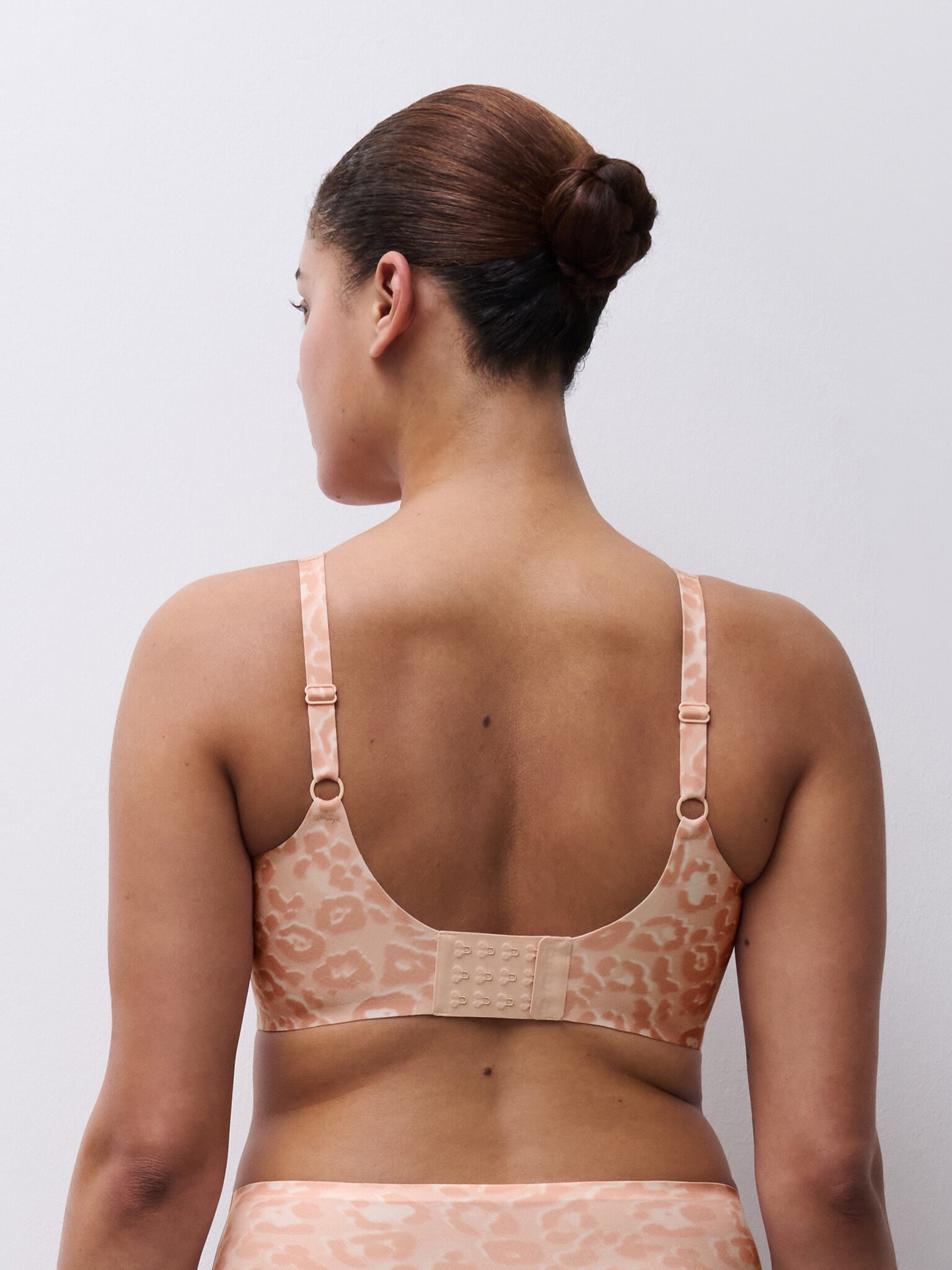 Chantelle Softstretch Power Plunge Wirefree Fashion Print Bra