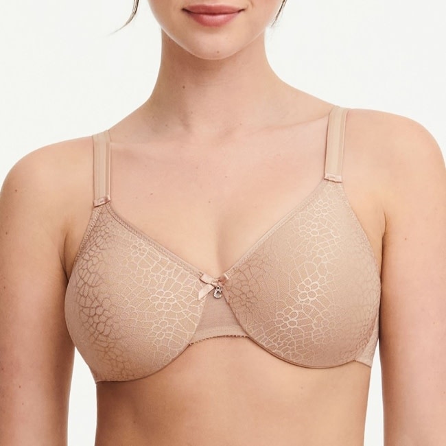 Chantelle C Magnifique Seamless Unlined Underwire Minimizer